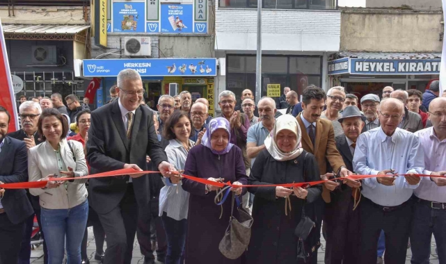 100 yıl geçmişe götüren sergi büyük beğeni topladı