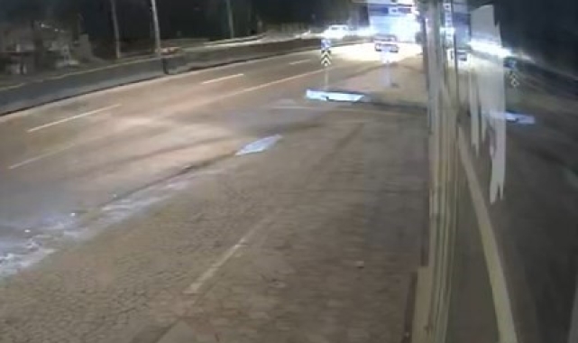 2 kişiyi hayattan koparan kaza kamerada