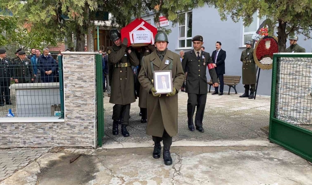 93 yaşındaki Kore gazisi son yolculuğuna uğurlandı