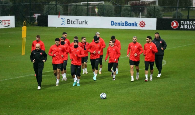 A Milli Futbol Takımı, Almanya maçı hazırlıklarına başladı