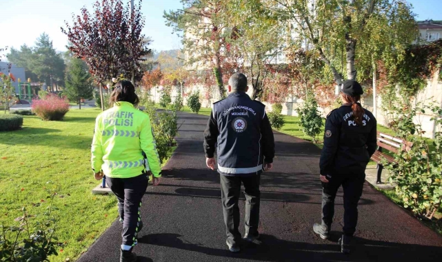 Afyonkarahisar'da düzensiz göç ile mücadeleye yönelik 'huzur' uygulaması