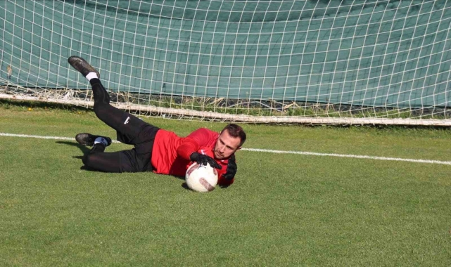 Afyonspor, Nazilli Belediyespor hazırlıklarını sürdürüyor