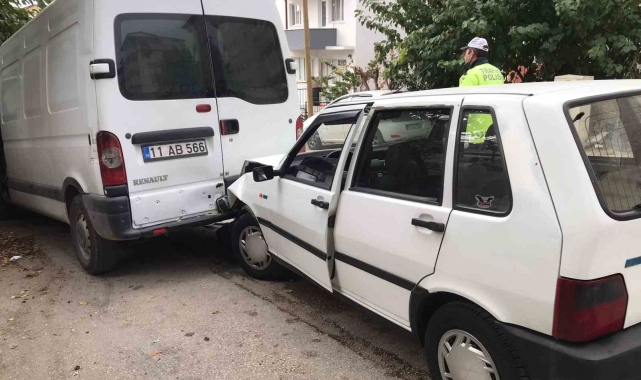 Alkollü sürücünün sebep olduğu zincirleme trafik kazasında 1 kişi yaralandı