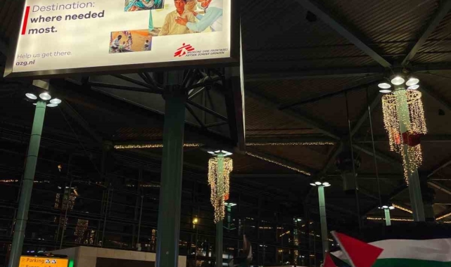 Amsterdam'daki Schipol Havalimanı'nda "Gazze'de ateşkes" çağrısı