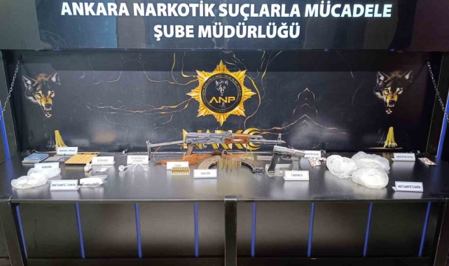 Ankara'da zehir tacirlerine operasyon: 3 gözaltı