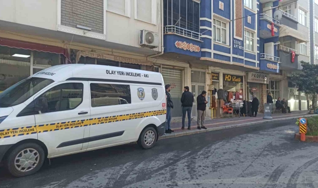 Apartman boşluğundan motosiklet çalındı