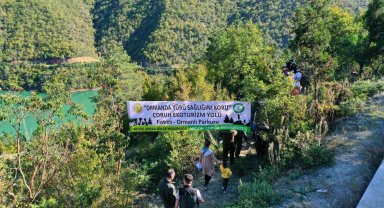 Artvin'de Cumhuriyetin 100. yıl etkinlikleri kapsamında doğa yürüyüşü düzenlendi