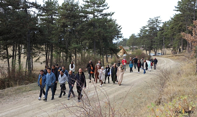 ATAYA SAYGI YÜRÜYÜŞÜ