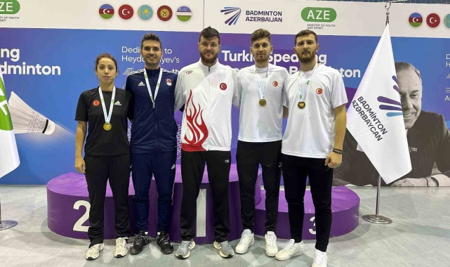 Badmintoncular Azerbaycan'dan 3 madalyayla döndü