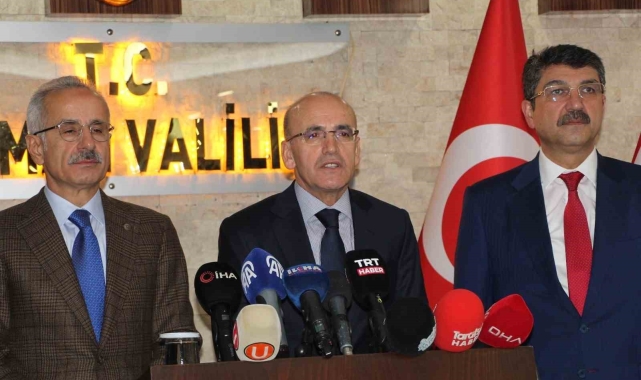Bakan Şimşek: "Bizim hükümetlerimizin en önemli özelliği hizmet siyaseti yapıyor olmasıdır"