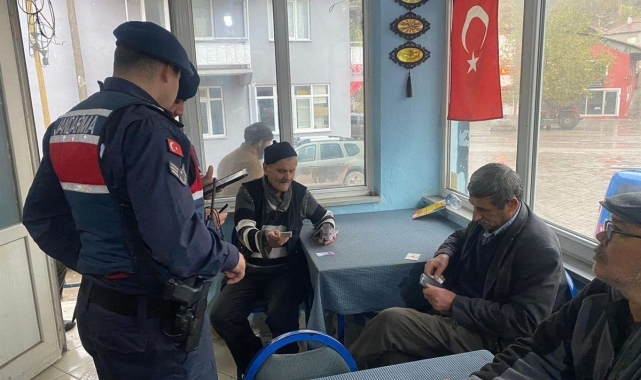 Balıkesir'de aranan 22 şahıs yakalandı