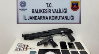 Balıkesir'de uyuşturucu operasyonu; 10 gözaltı