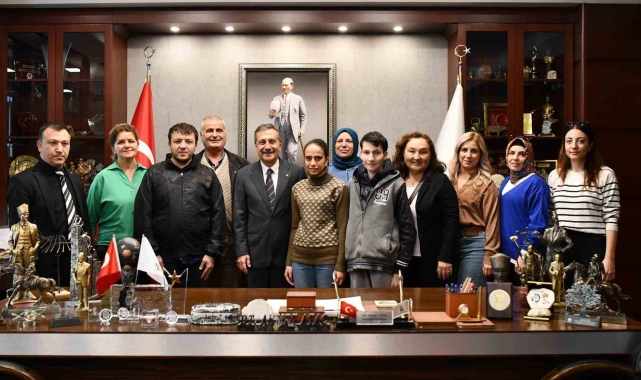 Başkan Ataç Özel Gereksinimli Gençlerle buluştu