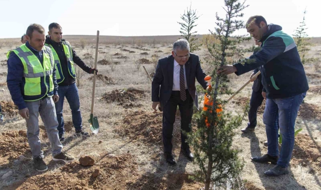 Başkan Büyükkılıç ile Kayseri'de 5 yılda 549 bin 735 adet ağaç ve çalı toprakla buluştu