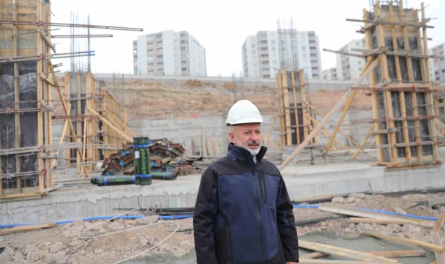 Başkan Çolakbayrakdar, "Dezavantajlı kardeşlerimize özel eğitim yuvası kazandırıyoruz"