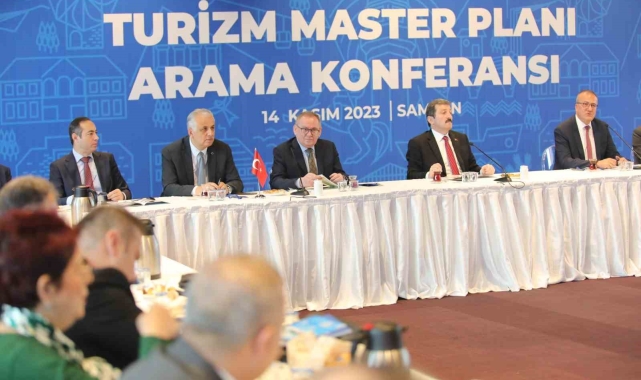 Başkan Demir: "Samsun, Türkiye'nin en önemli turizm potansiyeline sahip kentlerinden birisi"