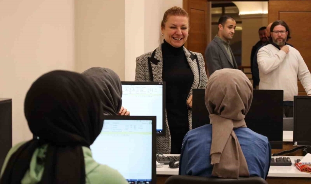 Başkan Köse, kursiyerlerle bir araya geldi
