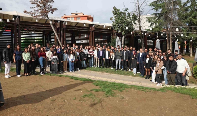 Başkan Turgay Erdem üniversite öğrencileriyle buluştu