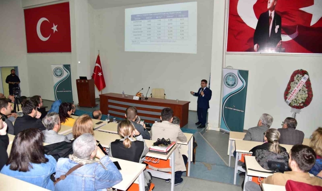 BAÜN'de Tarih Söyleşileri etkinliği