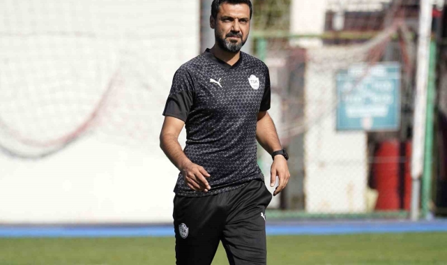 Bekir İrtegün: "Aykut Kocaman ve Abdullah Avcı'nın bendeki yeri ayrı"