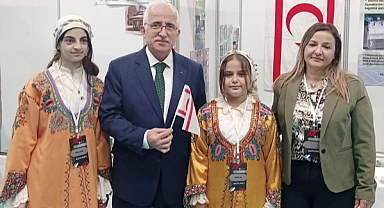 BİLİM VE KÜLTÜR ŞENLİĞİNDE KONUŞAN GÜNGÖR AZİM TUNA; "CUMHURBAŞKANI'MIZIN DEDİĞİ GİBİ, BİR OLACAĞIZ!"