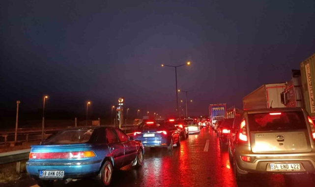 Bolu Dağı Tüneli İstanbul istikameti trafiğe kapatıldı