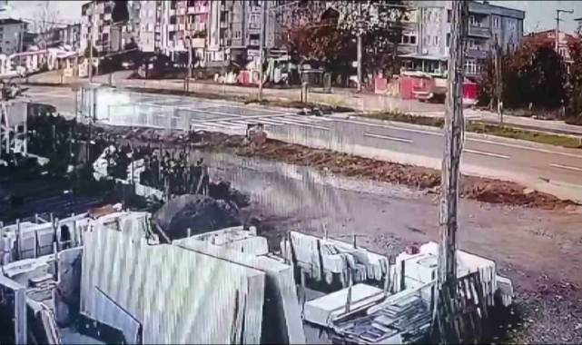 Bölünmüş yolda refüjden geçmeye kalktı, kazaya sebep oldu