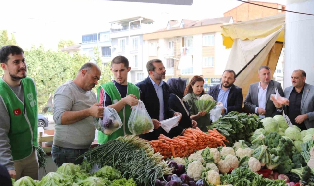 Bursa'da bu tezgahın geliri Gazze'ye bağışlandı