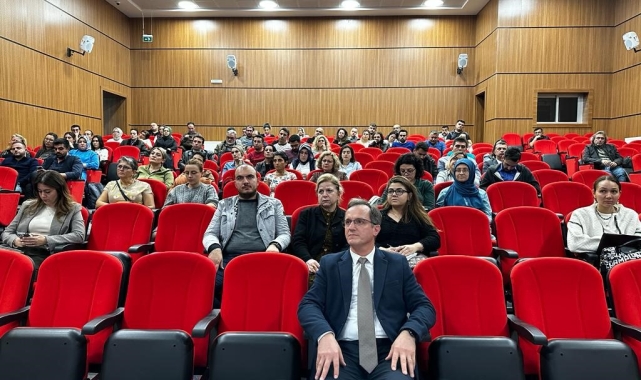 ÇAKÜ' de Erasmus bilgilendirmesi