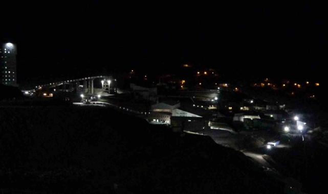 Cengiz Holding'e ait maden ocağında 3 kişinin öldüğü göçükle ilgili 3 yetkiliye yurtdışı yasağı