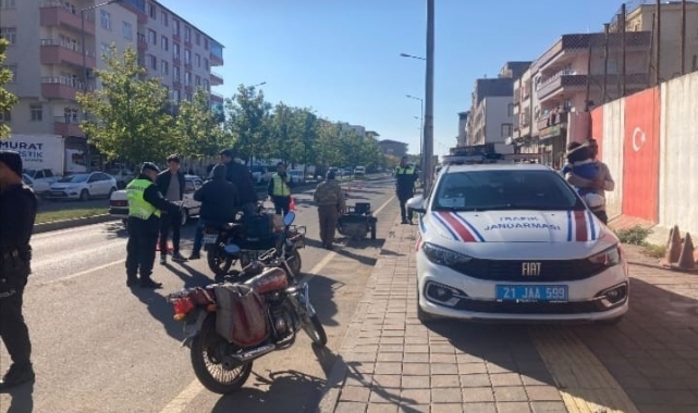 Çermik'te jandarma ve polisten ortak denetim