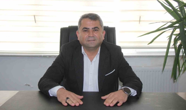 CHP'li meclis üyesi, Özgür Özel'in Selahattin Demirtaş'a selam yollaması nedeniyle partisinden istifa etti