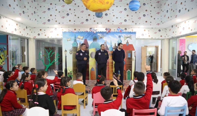 Çocuklar, gelecekteki mesleklerine Gaziantep Büyükşehir'le karar veriyor