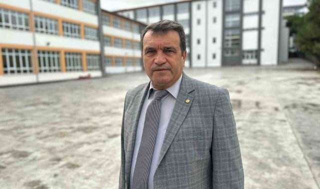 Dernek Başkanı Çay: "Okul ısınma kazanı olmadığından eğitime açılamıyor, binin üzerinde öğrenci mağdur"
