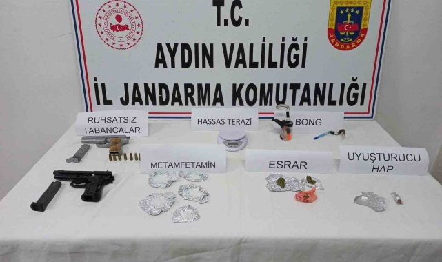 Didim'de uyuşturucu madde ve ruhsatsız tabanca geçirildi