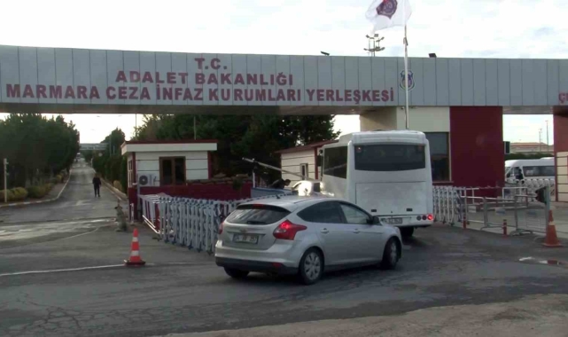 Dilan Polat Silivri Marmara Cezaevi'ne getirildi