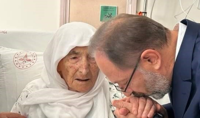Diyanet İşleri Başkanı Erbaş'ın annesi vefat etti