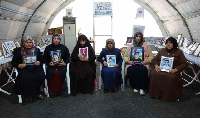 Diyarbakır annelerinin evlat nöbeti kararlılıkla devam ediyor
