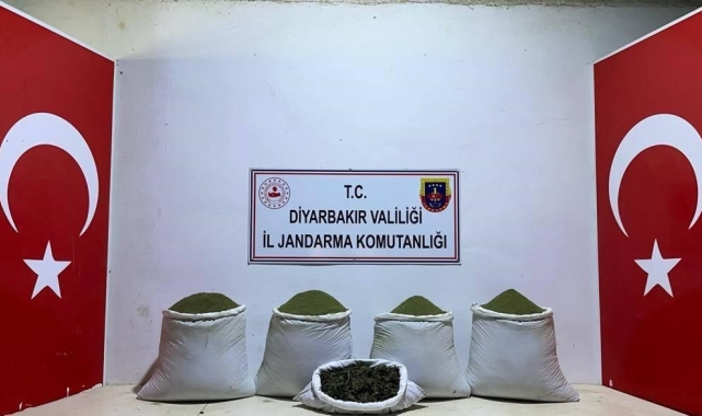 Diyarbakır'da 111 kilo esrar ele geçirildi