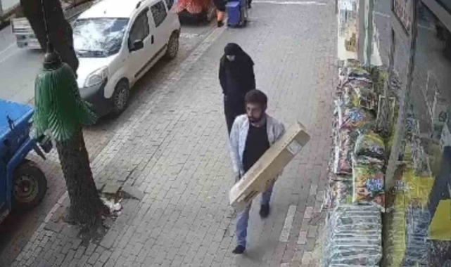 Dükkandaki ısıtıcıyı kucakladı, yürüyerek uzaklaştı