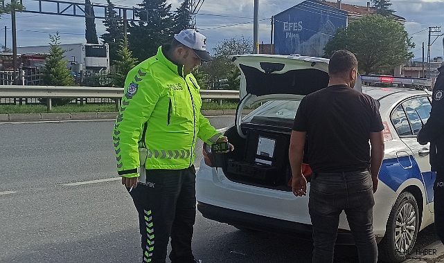 ‘DUR’ İHTARINA UYMADI!