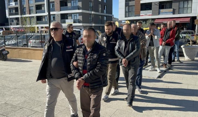 Edirne, İstanbul, Tekirdağ ve Düzce'de kaçakçılık operasyonu: 16 şüpheliden 5'i tutuklandı