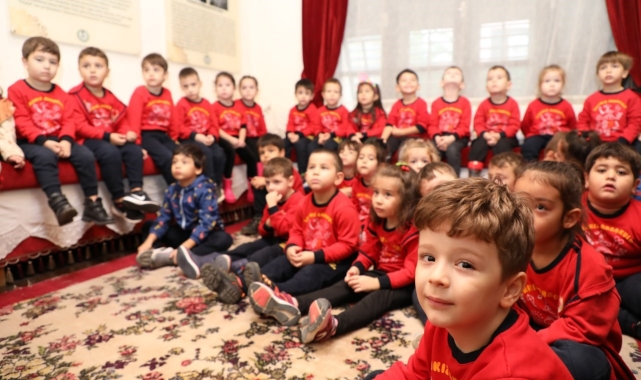 Edremit Belediyesi Atatürk Kültür Evi'ne ziyaretçi akını