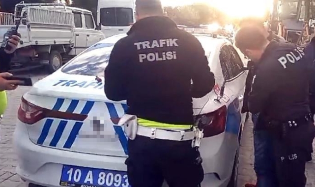 Edremit'te trafik uygulamasından kaçan sürücünün üzerinden silah çıktı
