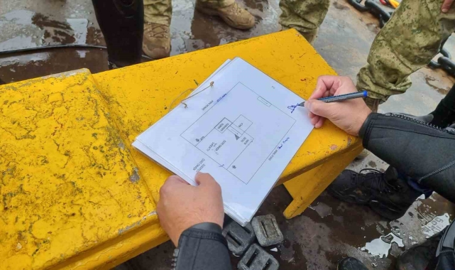Ekipler, Kafkametler yük gemisindeki kayıp 7 mürettebatı arıyor