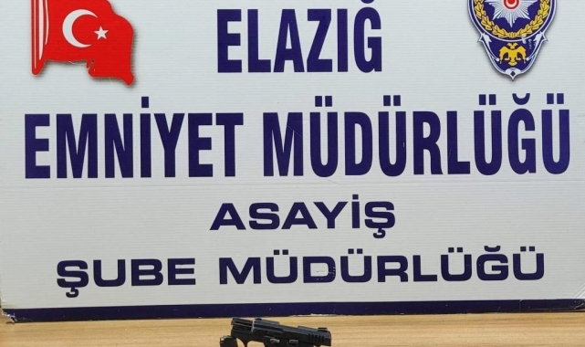 Elazığ'da güven uygulaması: Ruhsatsız silah ve uyuşturucu madde ele geçirildi