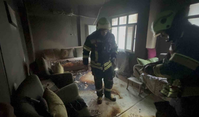 Elazığ'da korkutan ev yangını