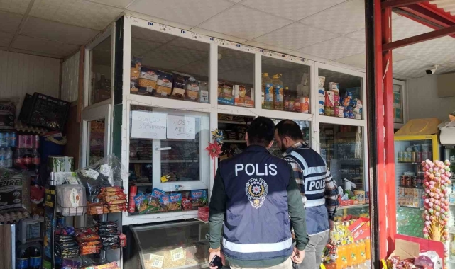 Elazığ'da okul önlerindeki denetimler sürüyor