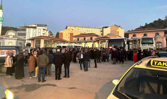 Emet'te 44 kişilik umre kafilesi kutsal topraklara uğurlandı