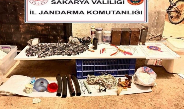 Evi patlayıcı madde imalathanesine çevirmişler